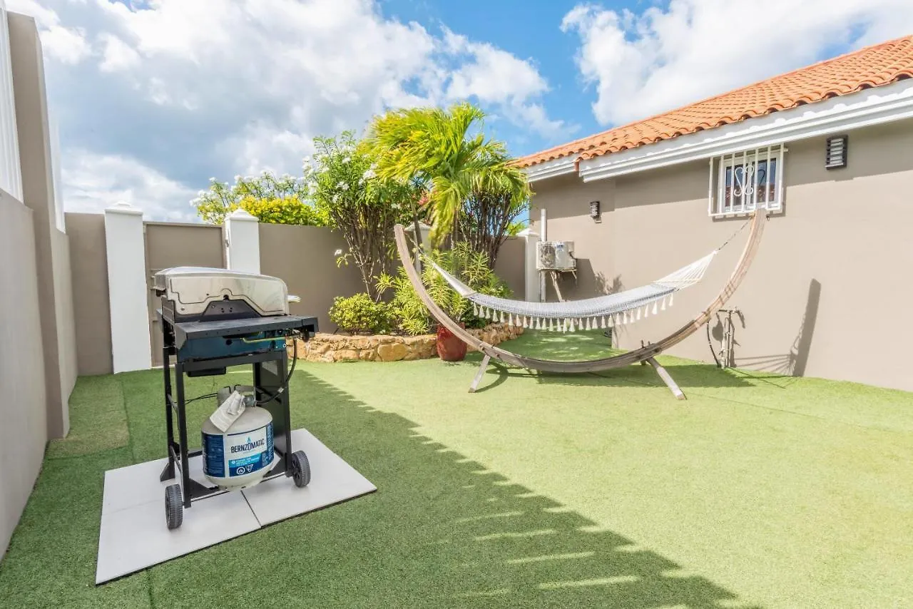 Casa Karlina Villa Palm Beach Aruba