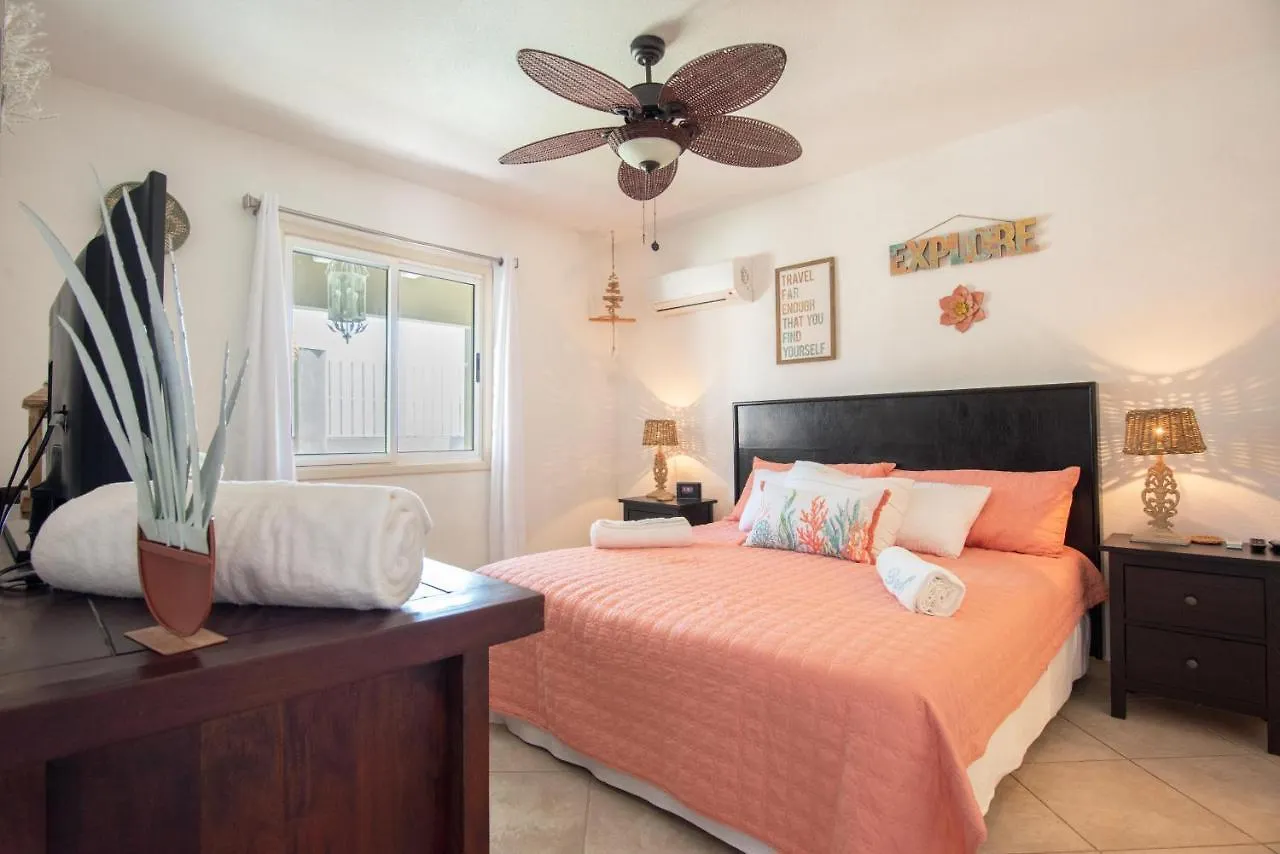 Casa Karlina Villa Palm Beach